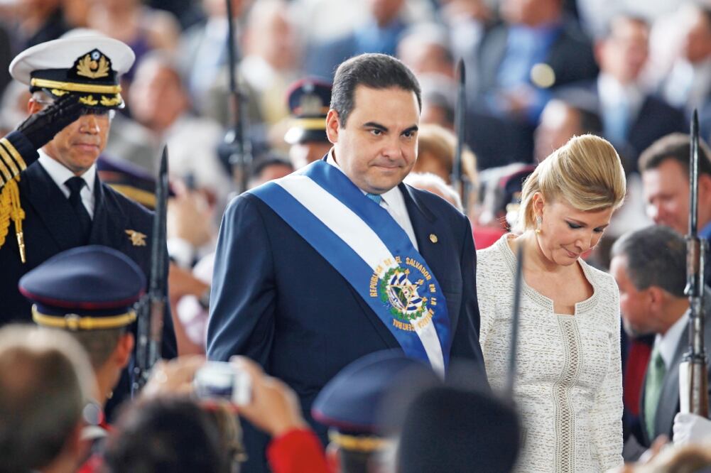 Detenido. El ex mandatario salvadoreño Antonio Saca es investigado por peculado, asociación ilícita y lavado de dinero. (FOTO: DARIO LOPEZ-MILLS. AP)