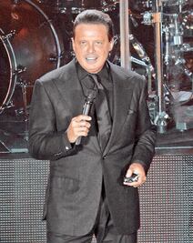 Segunda cancelación de Luis Miguel divide opiniones