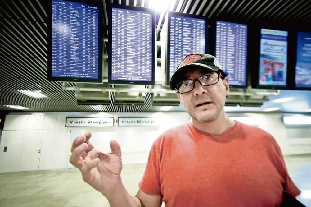 Alejandro Alba, uno de los afectados, es profesor de Filosofía de la UNAM. Viajó a España para una estancia de tres meses en el Centro Superior de Investigaciones Científicas (JUAN CARLOS ROJAS. EL UNIVERSAL)