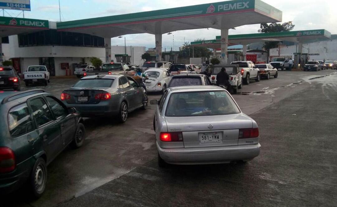 En Oaxaca se registran compras de pánico de combustible./Agencia Quadratín