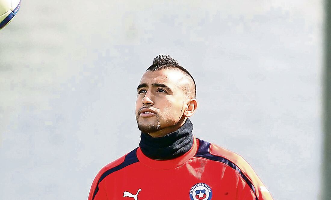 El mediocampista se integró ayer a los entrenamientos (CARLOS PARRA. EFE)