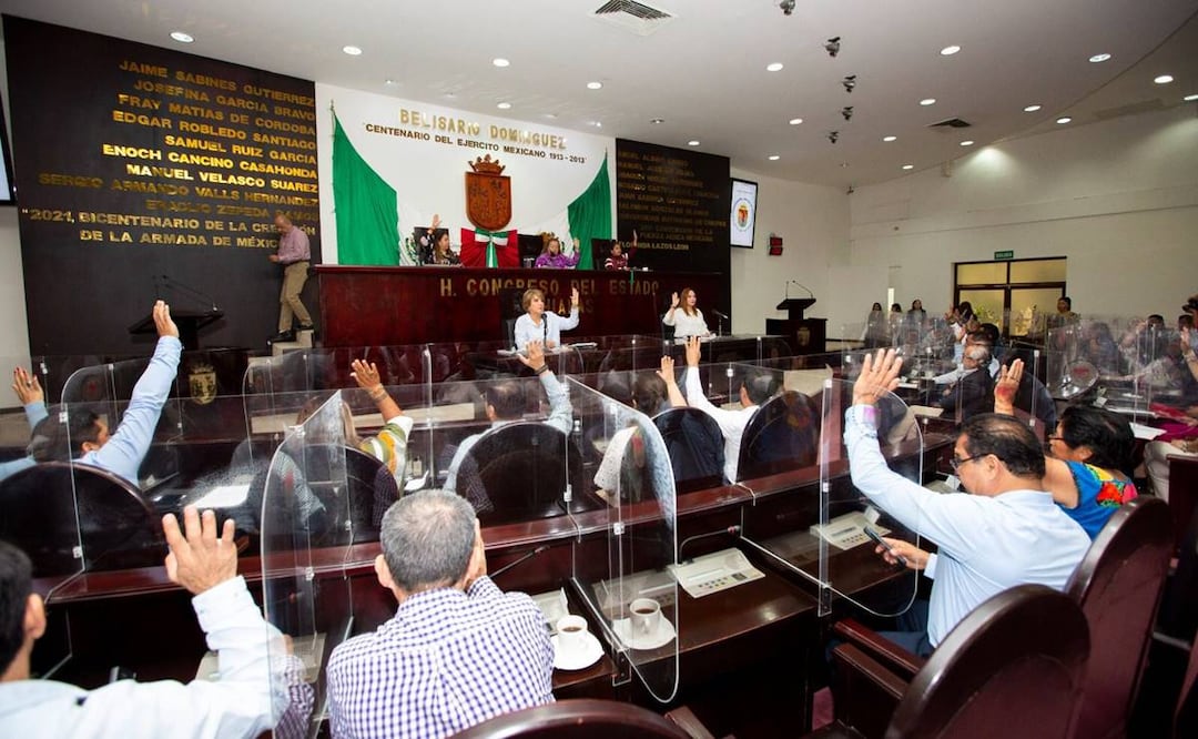 Diputados de Chiapas gastan millones en sueldos y gasolina. Foto: Especial.