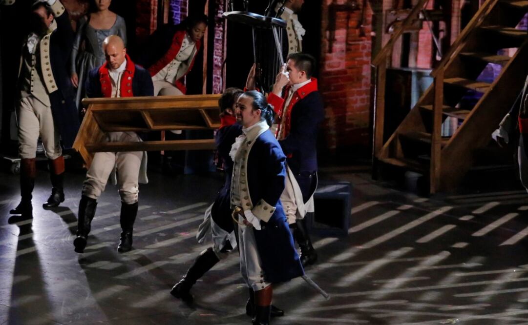 "Hamilton" se llevó el premio de mejor musical y otros 10 galardones, aunque no rompió el récord de 12 premios en una noche  FOTO:REUTERS