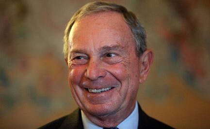 Trump llama “Mini Mike” a Bloomberg por su estatura 