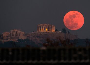 Galería. Así se vio alrededor del mundo la superluna azul de sangre