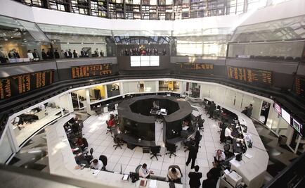 BMV retrocede 0.05% a media jornada