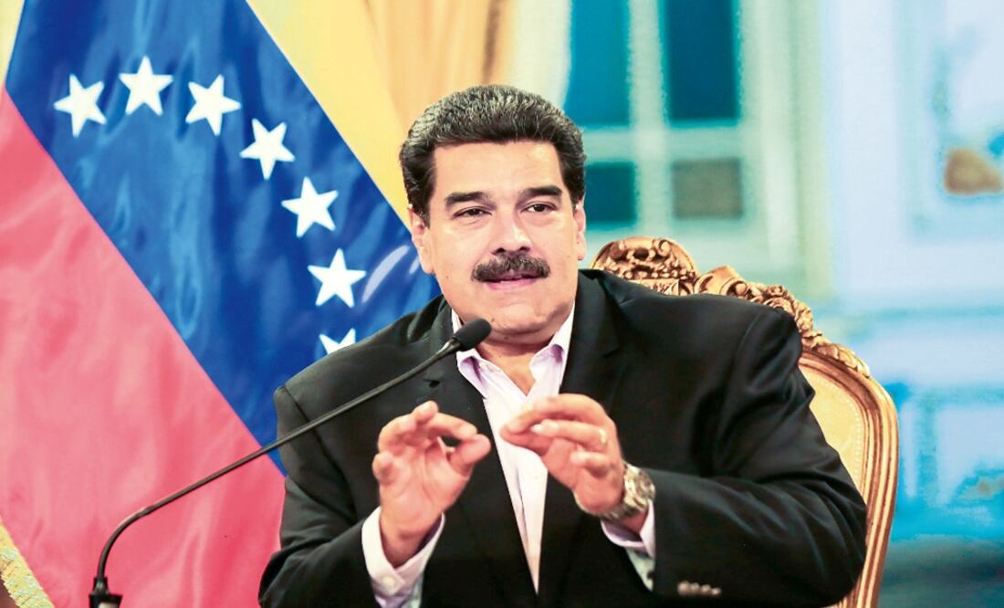 Handout picture released by the Venezuelan presidency showing Venezuelan President Nicolas Maduro talking during a meeting - Photo: HO/Venezuelan Presidency/AFP