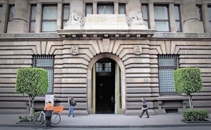 Mudanza y boda en puerta en Banxico