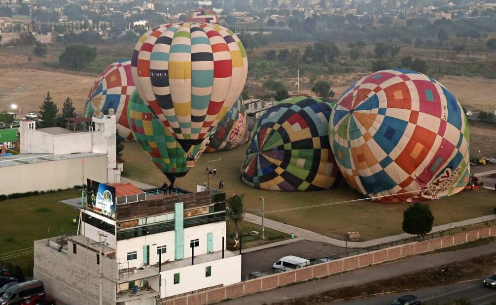 En este momento las empresas están regularizadas, pero los globos no cumplen con todo o han obtenido los documentos de manera fraudulenta, acusó la permisionaria de Al Sol Globos. Foto: Carlos Mejía / EL UNIVERSAL