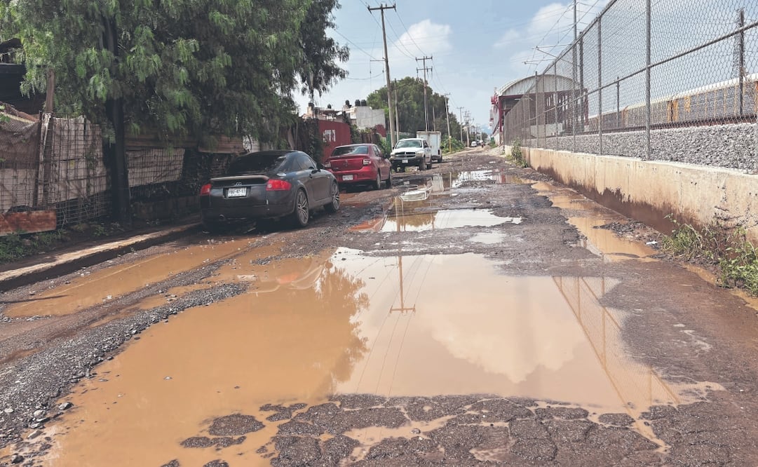 Bosques de Tultitlán se ubica a un costado de Cueyamil, que es la primera estación del proyecto ferroviario al AIFA. 
Foto: de ARTURO CONTRERAS. EL UNIVERSAL