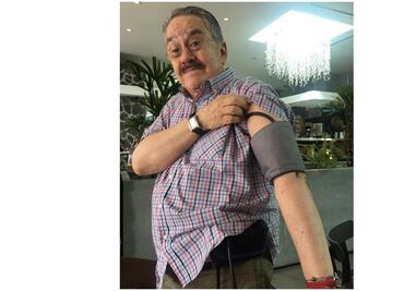 Pedro Sola se somete a chequeo médico por problemas con la presión