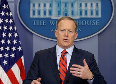 Confirma Casa Blanca bombardeo de EU contra EI en Afganistán