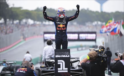 Checo Pérez acabó 11 y Max Verstappen da una paliza y gana el GP de Brasil