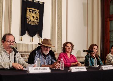 Amigos y colegas recuerdan a Ignacio Solares en la Casa Universitaria del Libro