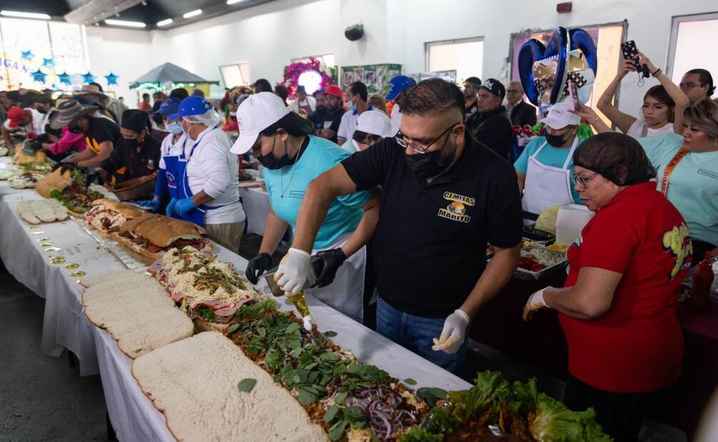 Feria Internacional de la Torta en la alcaldía Venustiano Carranza (04/08/2025). Foto: Hugo Salvador / EL UNIVERSAL