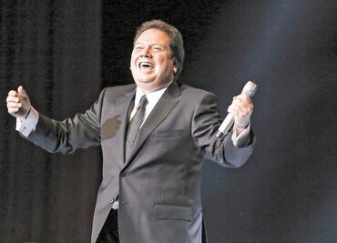 Coque festeja sus 60 con filme y gira con Mocedades