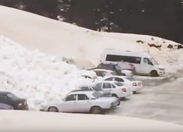 Avalancha sepulta pista para esquiar en Suiza
