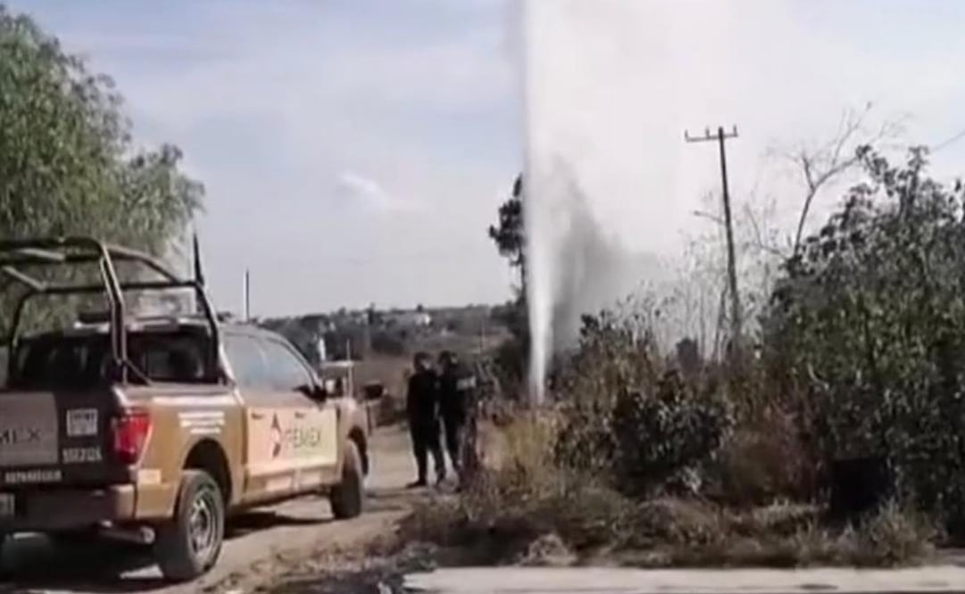 Alarma por una fuerte fuga de combustible, en Atotonilco de Tula, Hidalgo (11/12/2025). Foto: Especial