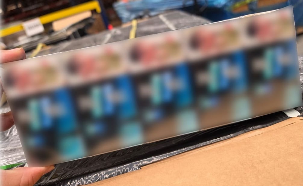 Marina y Aduanas aseguran más de 5.4 millones de cigarros en el AICM. Foto: Especial
