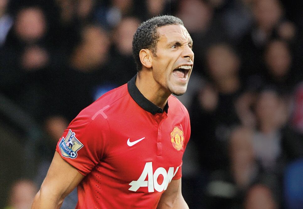 REUTERS. Río Ferdinand en un partido con el Manchester United