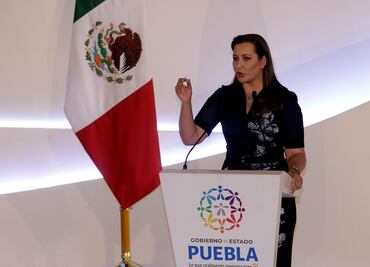 Es inaceptable que Barbosa pretenda contender por Puebla, reprocha madre de Martha Erika Alonso a AMLO