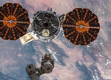 La nave de carga Cygnus abandona la EEI para misión en la órbita terrestre