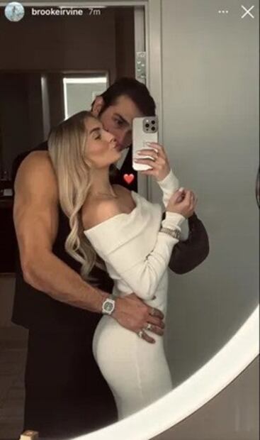 Sam Asghari junto a su nueva pareja, Brooke Irvine. Foto: Captura de pantalla.