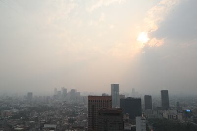 SEP pide suspender recreo en la CDMX por contaminación