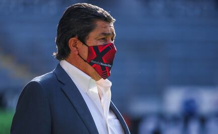 FC Juárez anuncia destitución de Luis Fernando Tena como su entrenador