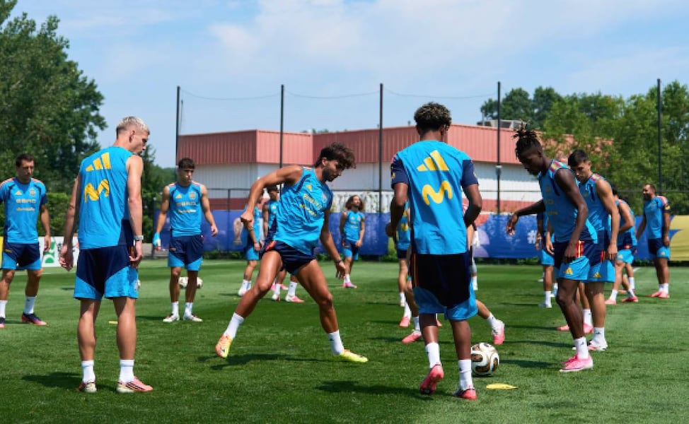 Cancelado el entrenamiento de España el día antes de la final por tormentas