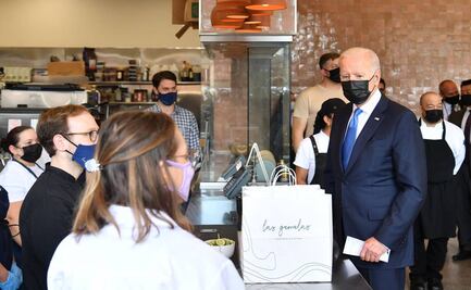 Con enchiladas, Joe Biden festeja el 5 de Mayo en taquería mexicana