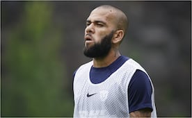 Dani Alves tendrá que pagarle más de 2 millones de dólares a Pumas tras perder su apelación