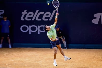 Las lesiones por sobrecarga son las más comunes en el tenis y el hombro es la zona más afectada