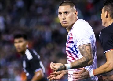 Prensa chilena no perdona derrota de La Roja