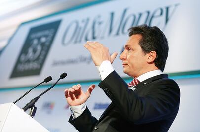 Juez impide a FGR detener a madre de Emilio Lozoya