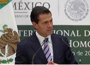 EPN signs bill to legalize same-sex marriage nationwide