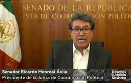 Cambio profundo en la justicia, compromete Monreal