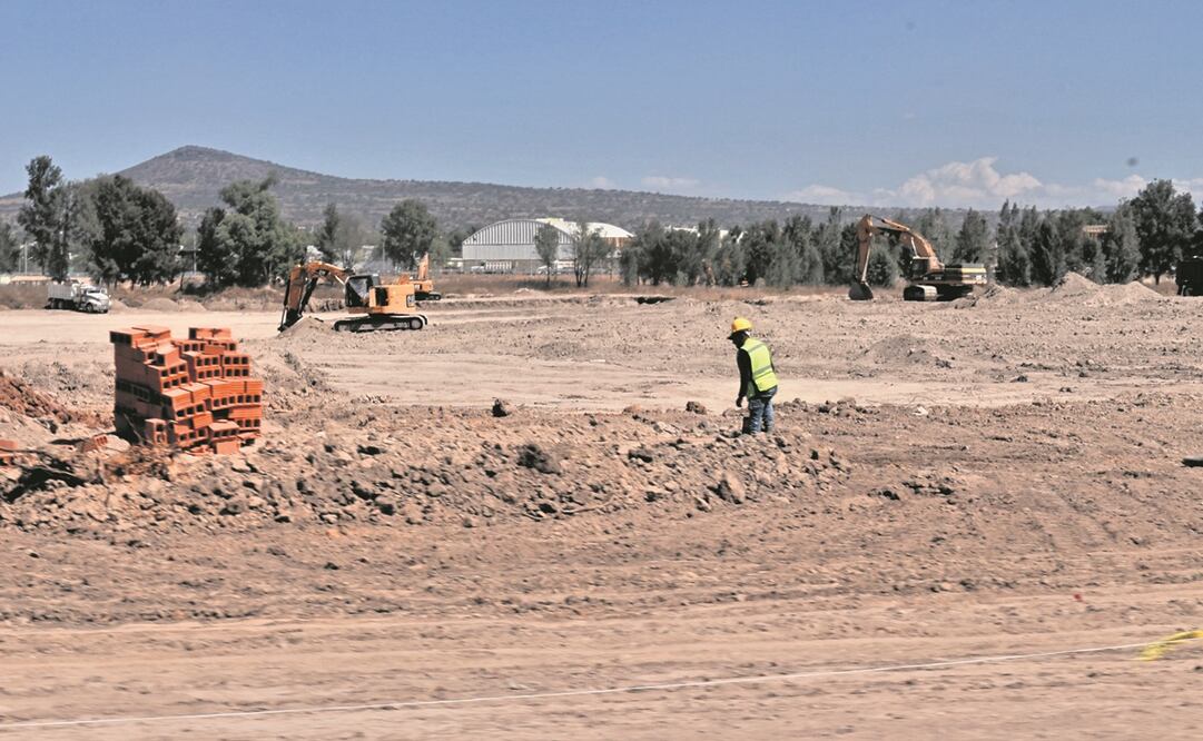 Directivos del Aeropuerto Internacional Felípe Ángeles aseguran que para 2023 se habrá solventado el tema de la movilidad hacia el nuevo aerpuerto. Fotos: Ivonn Rodríguez. EL UNIVERSAL