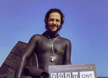 !15 minutos de terror! Colombiano cuenta cómo luchó por su vida contra un tiburón