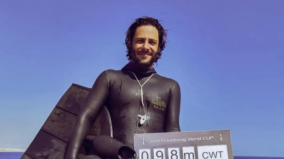 Cristian Castaño, apneista colombiano, fue atacado por un tiburón en el archipiélago de San Andrés. FOTO: CAPTURA