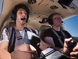 Juanpa da la vuelta al mundo… para perder el control