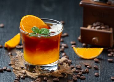 5 cocteles con café para disfrutar el verano
