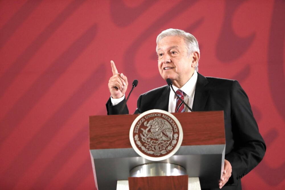 En la conferencia de prensa mañanera, López Obrador sostuvo que el propósito de los amparos es que su gobierno fracase y que le vaya mal. Foto: IVÁN STEPHENS. EL UNIVERSAL