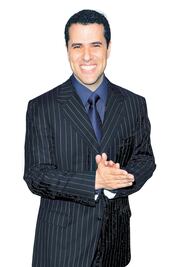 Regil despide a su mamá; quiere ser papá