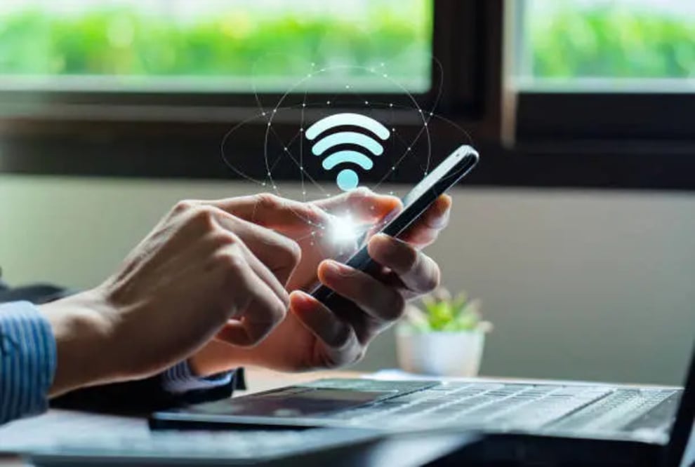 Mejora la señal de tu WiFi fácilmente y logra una navegación más efectiva. Foto: Unsplash