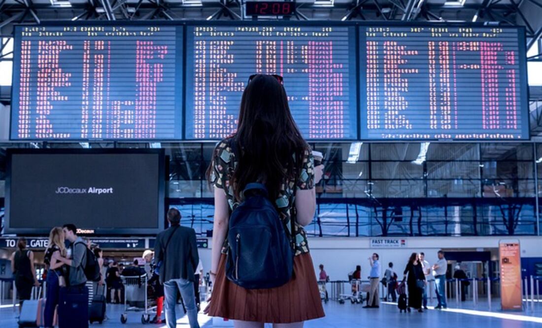 Los pasajeros deberán consultar el horario de salida de los vuelos mediante el sitio oficial de la aerolínea. Foto: Pixabay