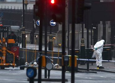 Policía de Inglaterra detiene a siete personas tras atentado