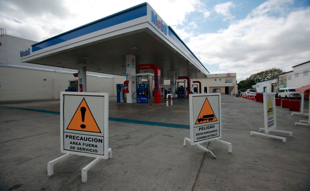 Ahora el abasto del hidrocarburo anda en un 80 por ciento,pero los automovilistas dejaron de hacer largas filas en las estaciones de servicio. Foto: Archivo