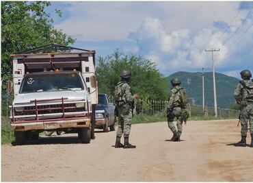 Chiapas: militares resultan lesionados en accidente; perseguían un convoy con hombre armados