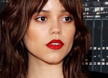 La sorprendente transformación física de Jenna Ortega, protagonista de Merlina, a lo largo de su carrera